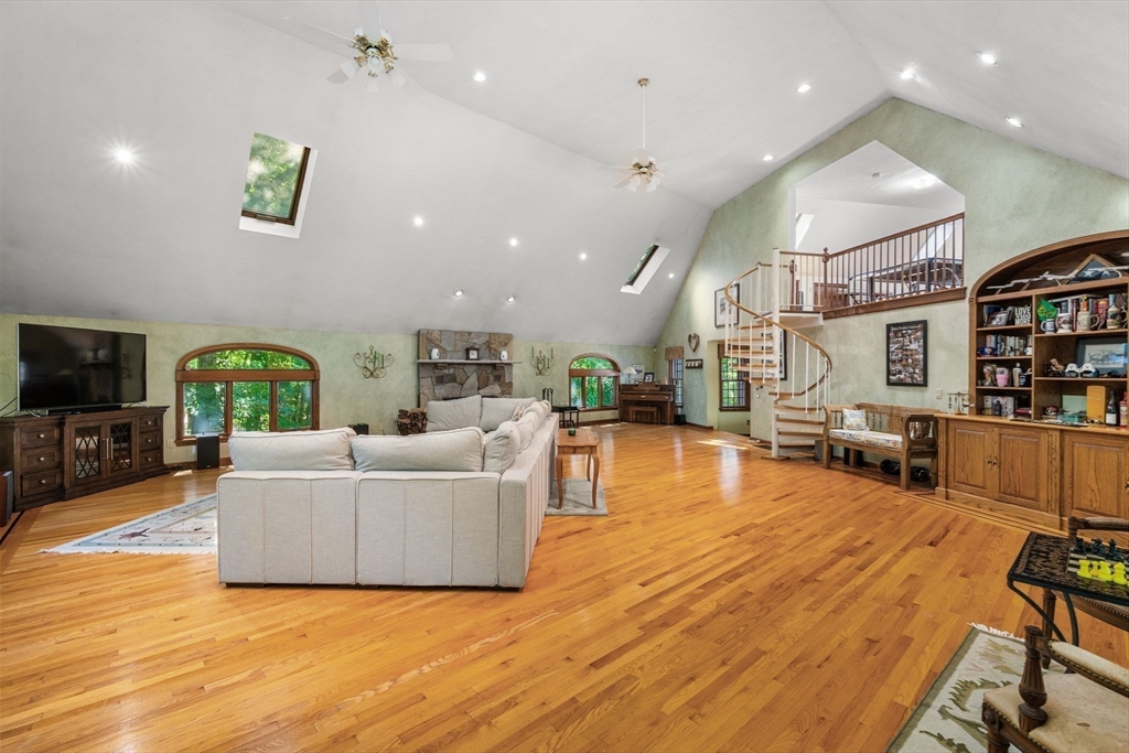 11 Rocky Woods Road Groveland, MA 01834 - Photo 9 of 42