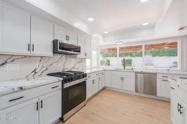 $2,095,000 | 4524 Greengate Court, Westlake Village, CA 91361