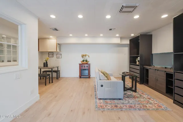 $2,200,000 | 4524 Greengate Court, Westlake Village, CA 91361