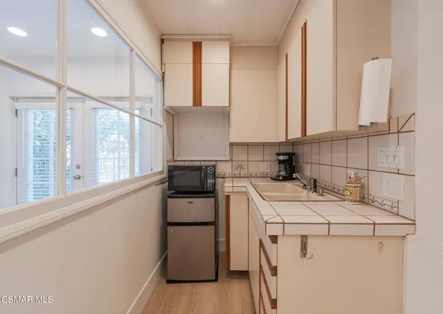 $2,200,000 | 4524 Greengate Court, Westlake Village, CA 91361