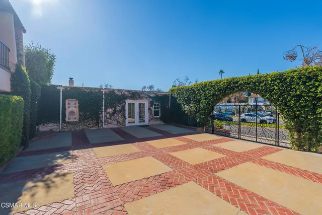 $2,200,000 | 4524 Greengate Court, Westlake Village, CA 91361