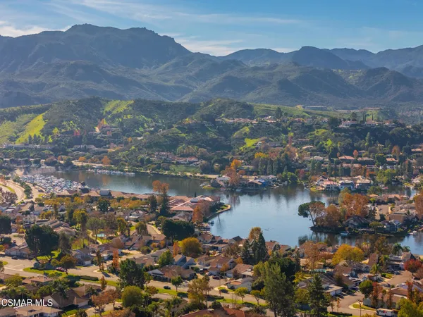 $2,095,000 | 4524 Greengate Court, Westlake Village, CA 91361