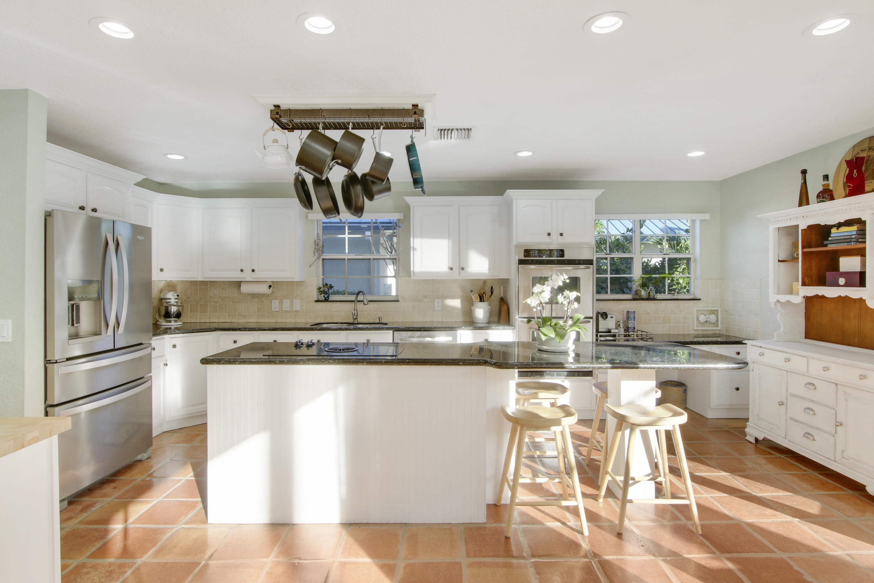 6370 Longleaf Pine Drive Jupiter, FL 33458 - Photo 13 of 50 Kitchen