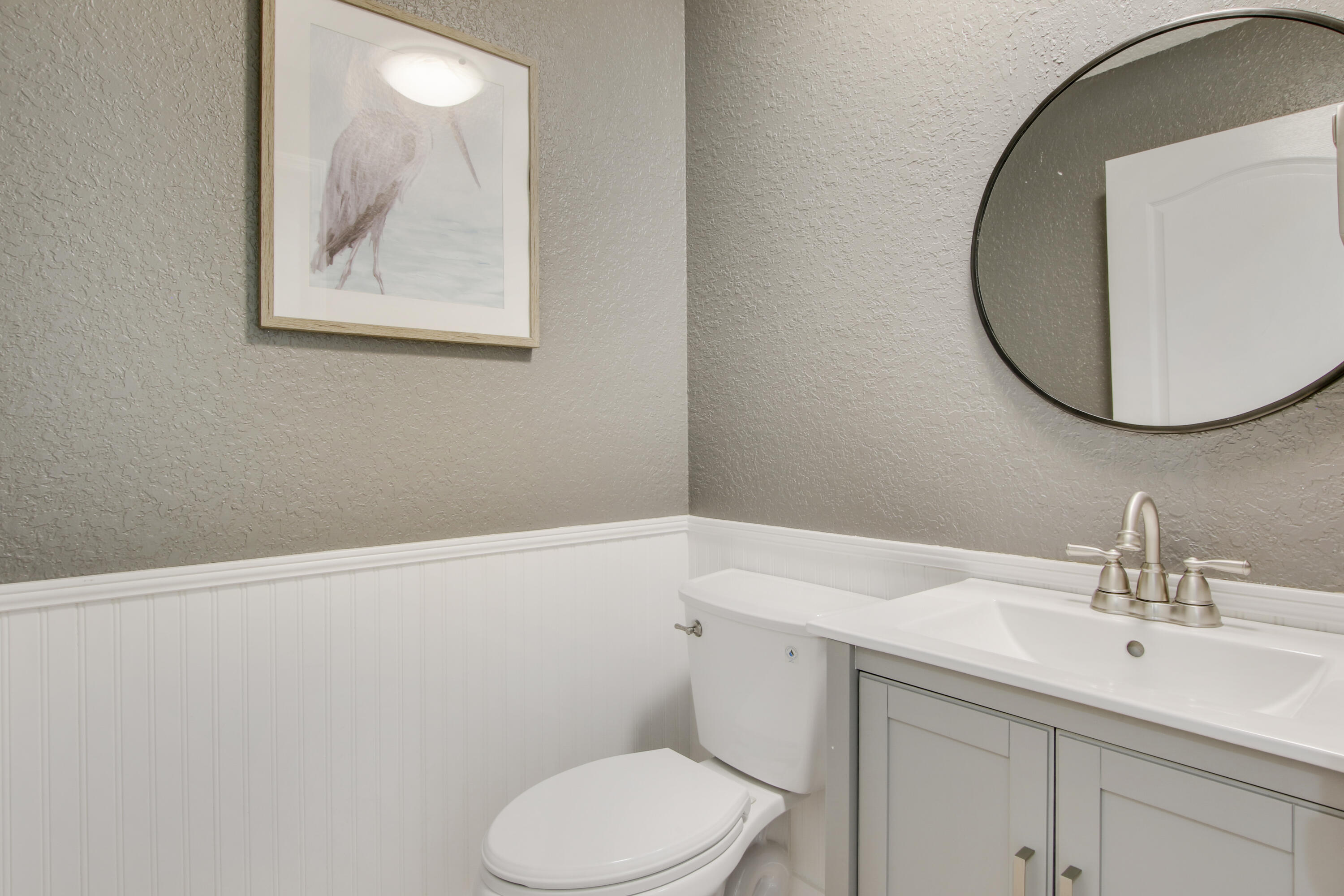 6370 Longleaf Pine Drive Jupiter, FL 33458 - Photo 31 of 50 Downstairs powder room