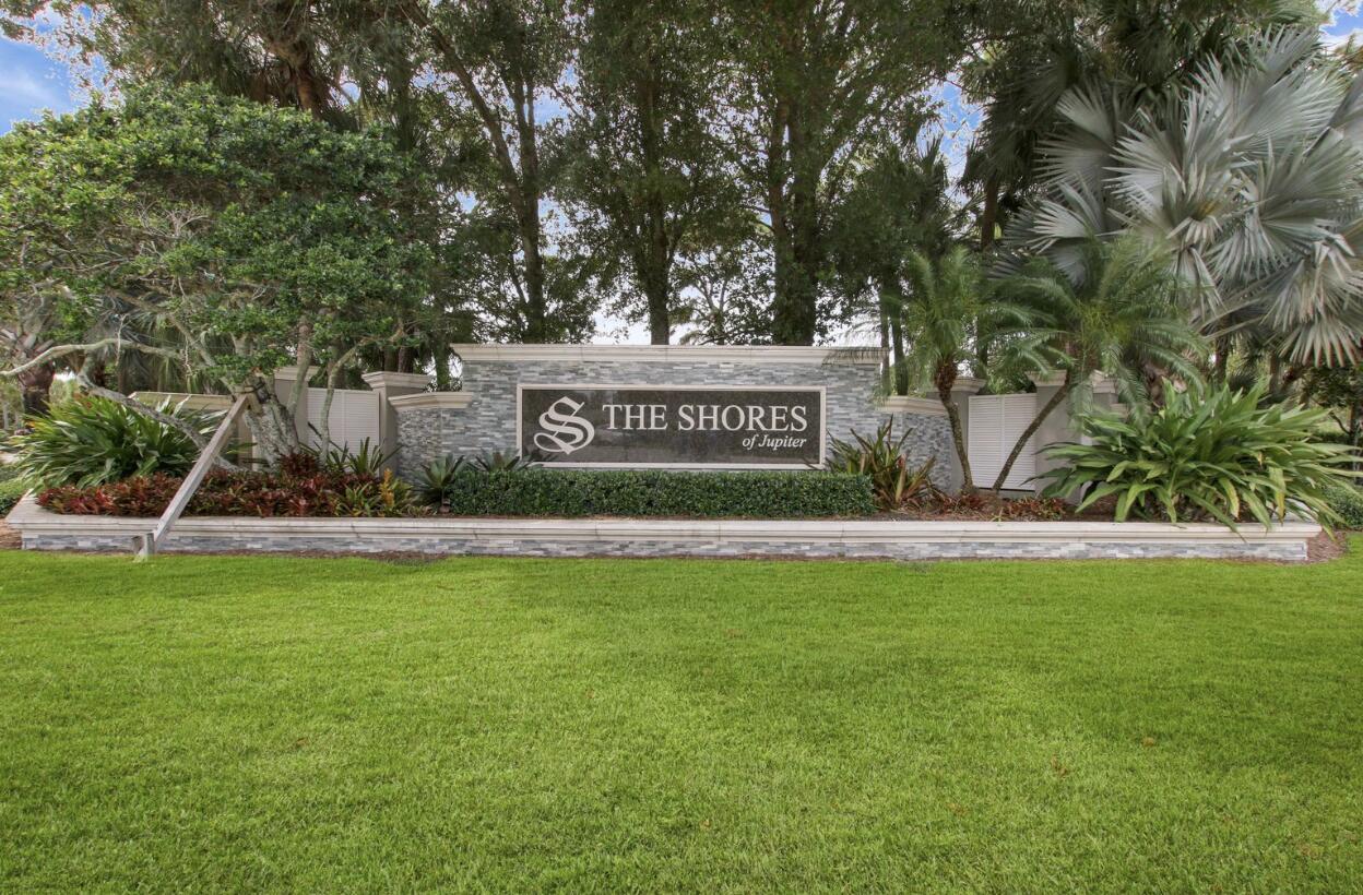 6370 Longleaf Pine Drive Jupiter, FL 33458 - Photo 44 of 50 Shores entry sign