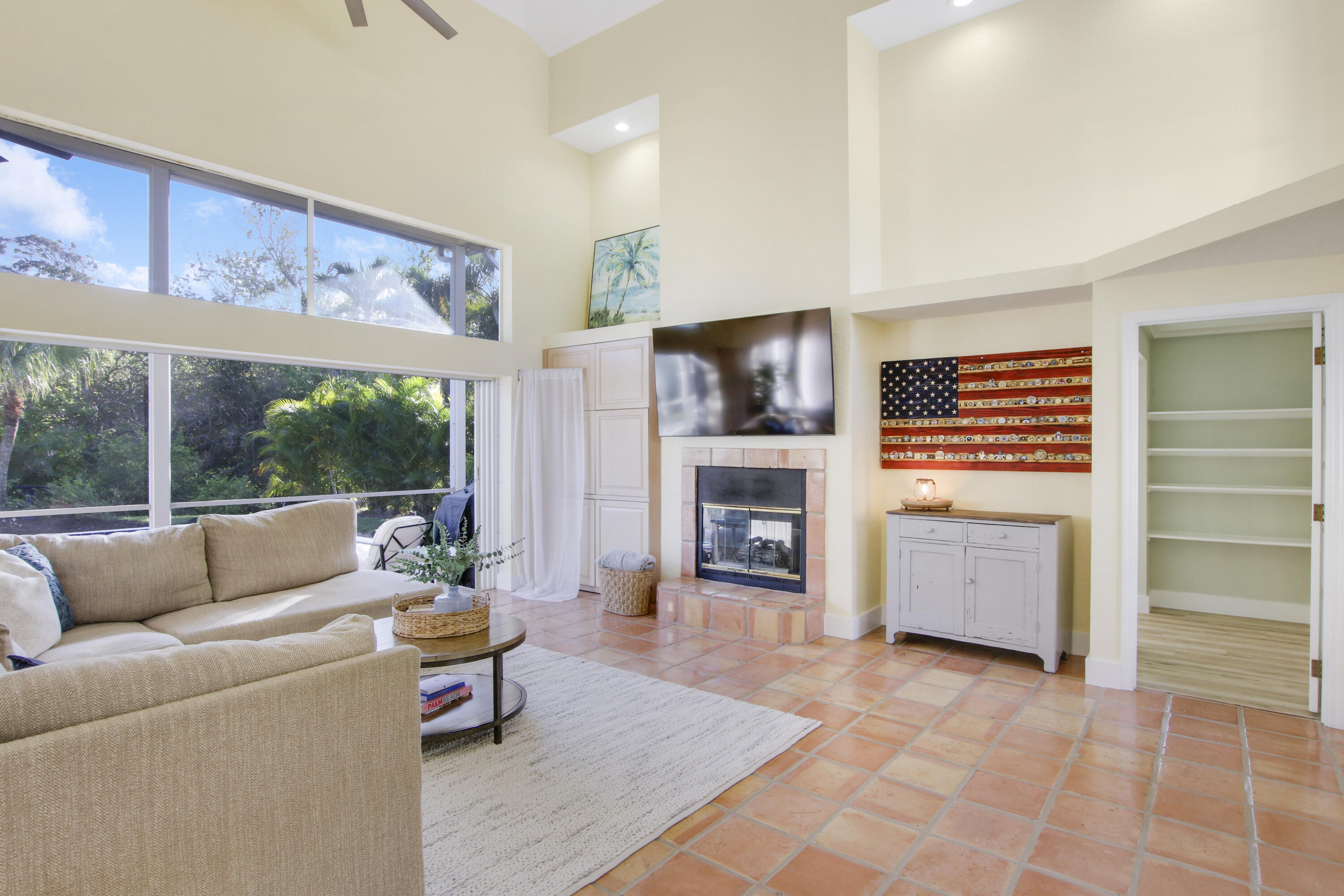 6370 Longleaf Pine Drive Jupiter, FL 33458 - Photo 7 of 50 Living