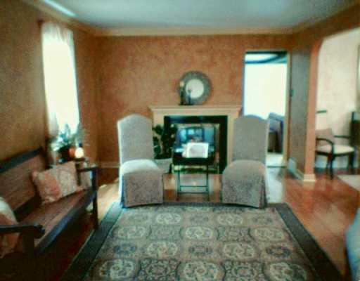 4727 Baldwin Manor Road Whitehall, PA 15227 - Photo 2 of 8 Living Room.