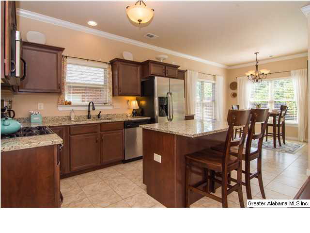 520 Horizon Street Alabaster, AL 35114 - Photo 9 of 28