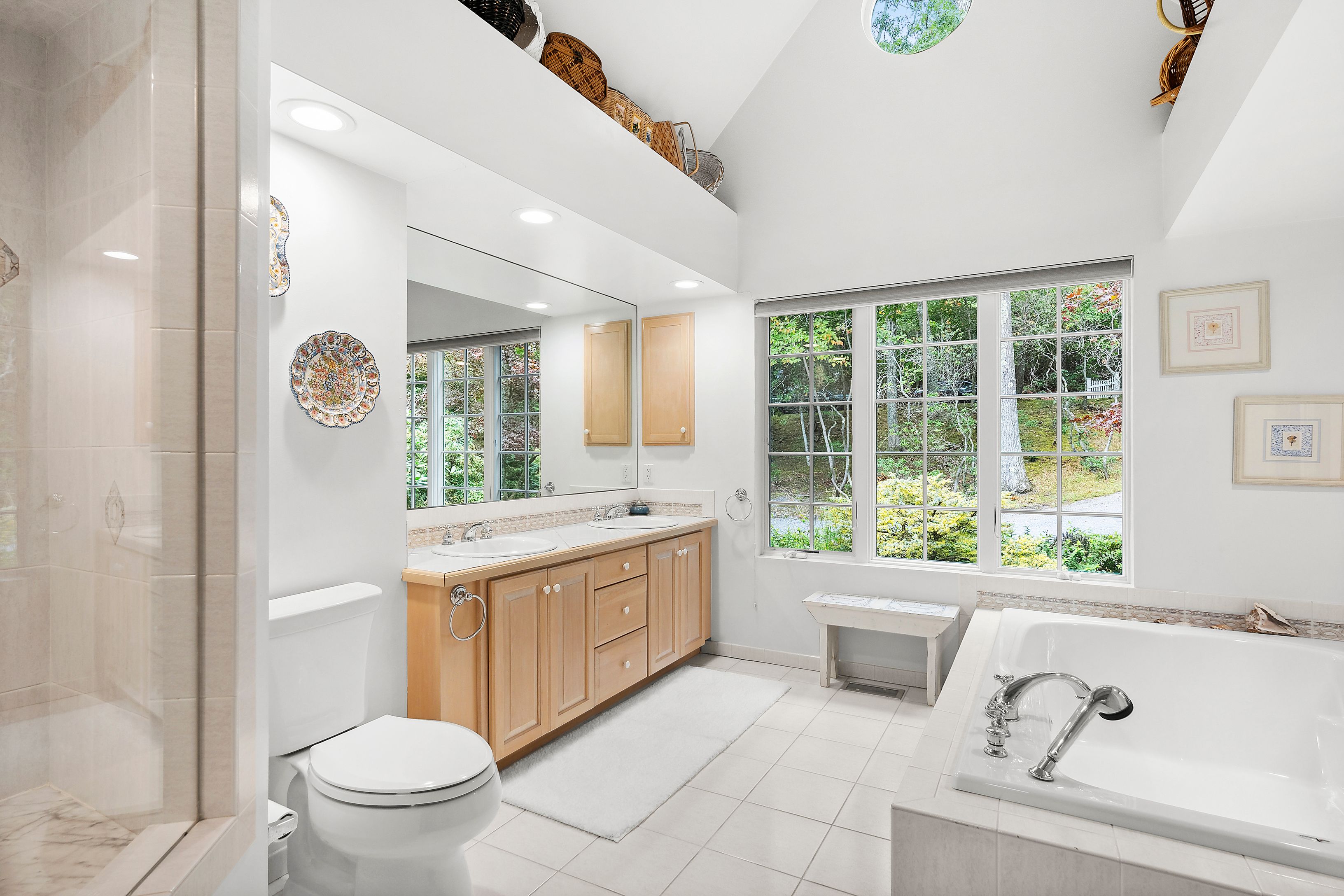 Undisclosed Address Sag Harbor, NY 11963 - Photo 12 of 20