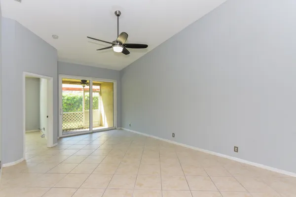 $354,000 | 6437 Park Lake Circle, Boynton Beach, FL 33437