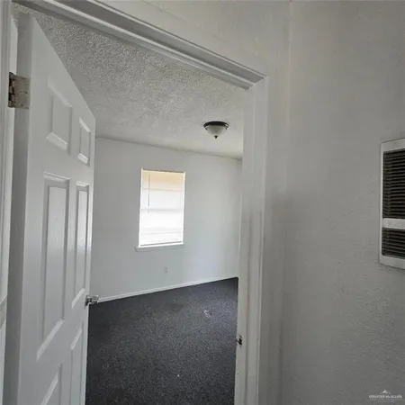 $550 | 306 East Roberts Avenue, Donna, TX 78537