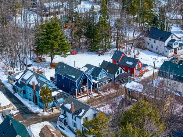 $450,000 | 21 Washington Street, Newbury, NH 03255