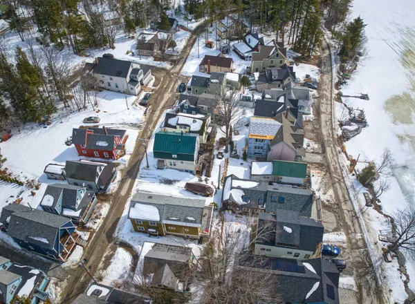 $450,000 | 21 Washington Street, Newbury, NH 03255