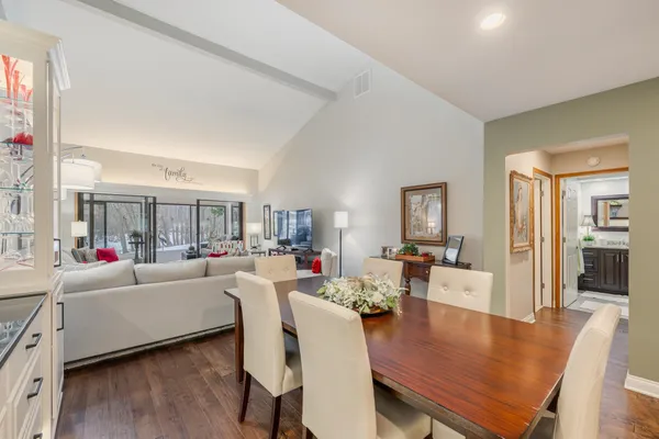 $400,000 | 2661 Northern Road, Unit E, Appleton, WI 54914