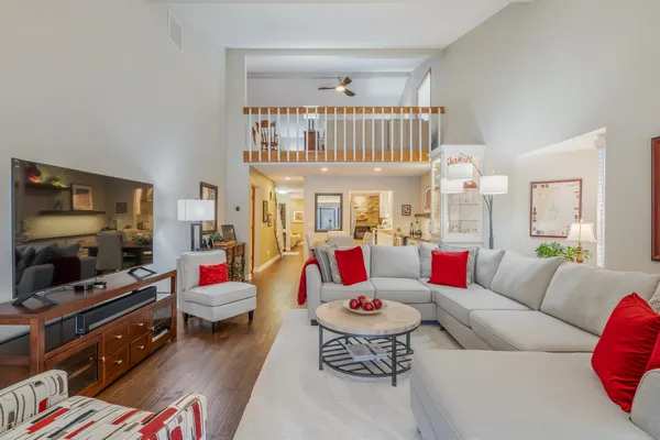 $400,000 | 2661 Northern Road, Unit E, Appleton, WI 54914