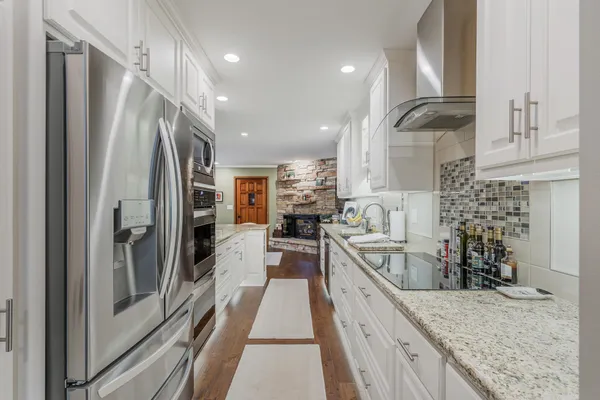 $400,000 | 2661 Northern Road, Unit E, Appleton, WI 54914