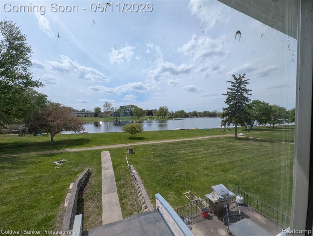26945 Milford Road, Unit 8 New Hudson, MI 48165 - Photo 23 of 31