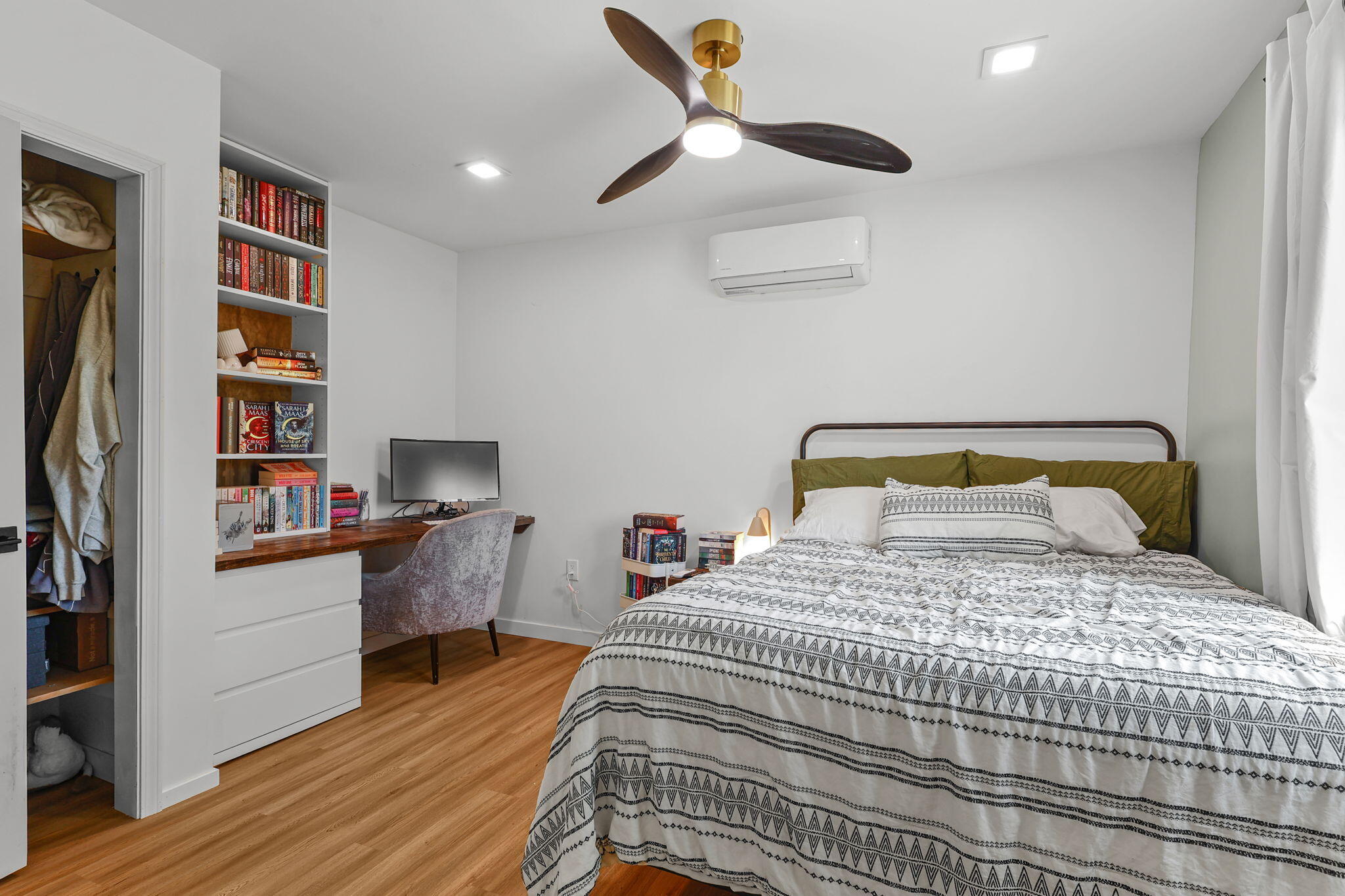 7128 Happy Valley Road Anderson, CA 96007 - Photo 23 of 48 Bedroom 2