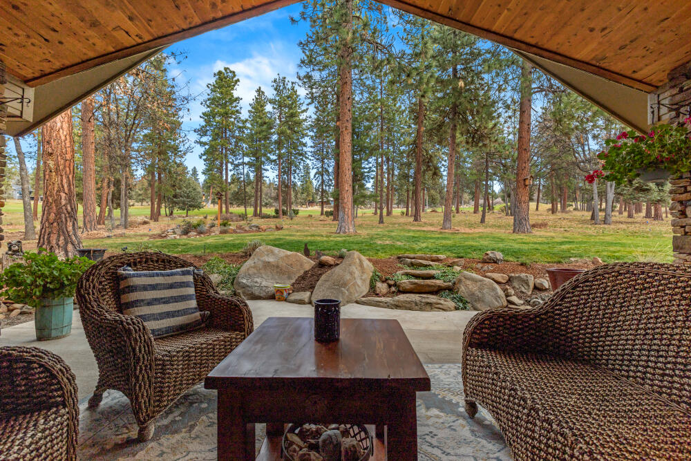 11209 Merganser Road Klamath Falls, OR 97601 - Photo 51 of 73 View From Patio