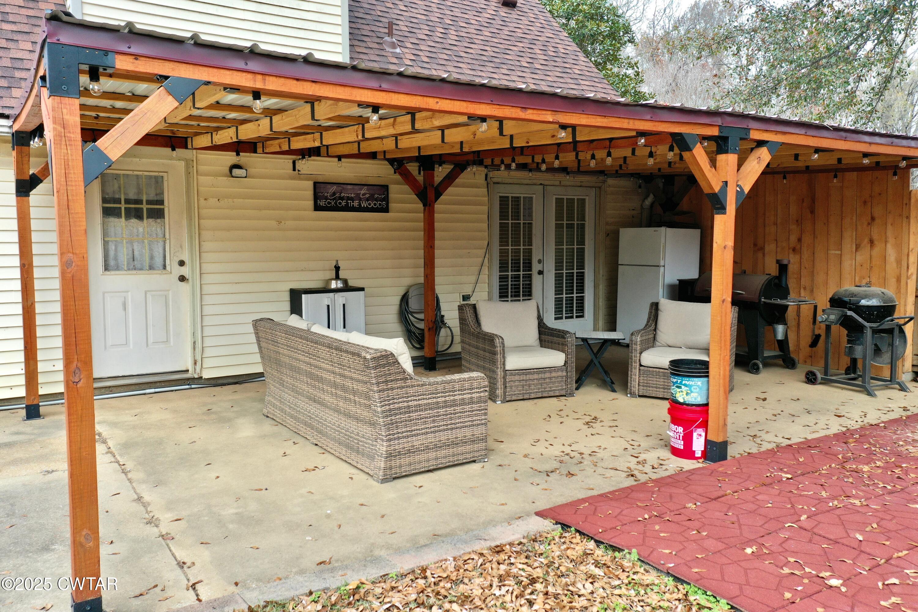 625 Hanna Drive Ripley, TN 38063 - Photo 22 of 26 a view of entryway front of house