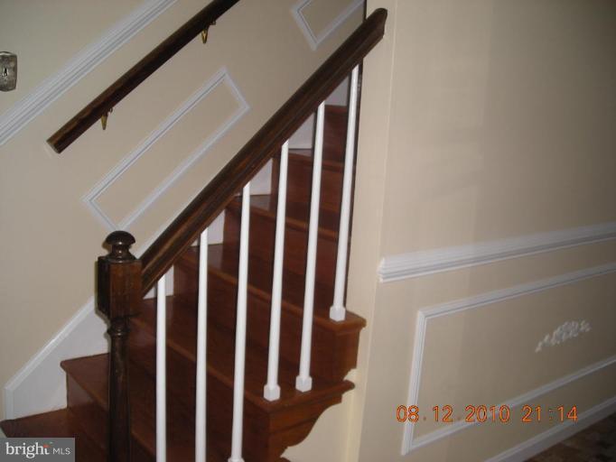 707 Remington Road Fallston, MD 21047 - Photo 16 of 18 Entrance / Foyer