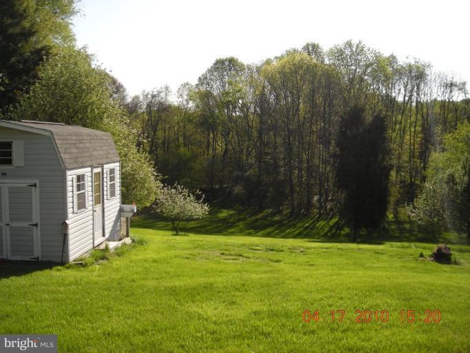 707 Remington Road Fallston, MD 21047 - Photo 7 of 18 Back yard