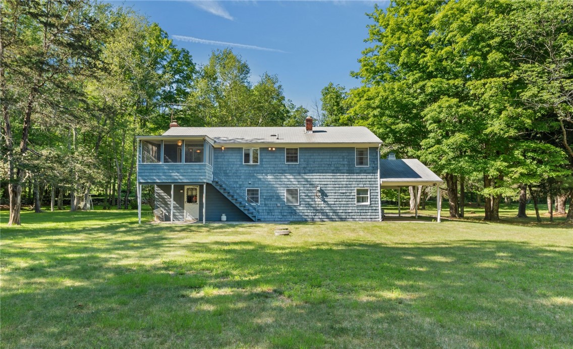 206 Rocky Hill Road Scituate, RI 02857 - Photo 3 of 40