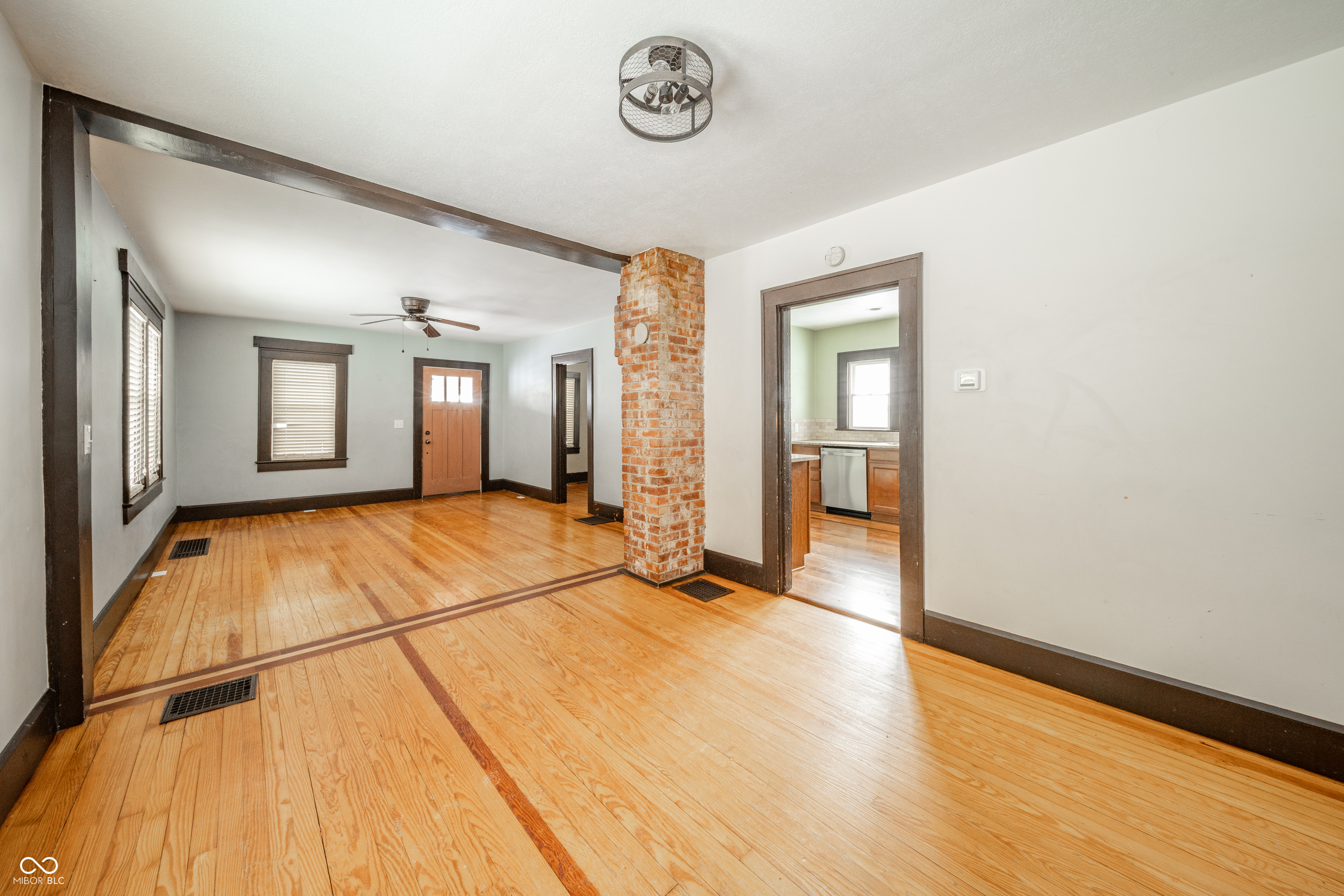 720 South Broadway Street Pendleton, IN 46064 - Photo 12 of 27