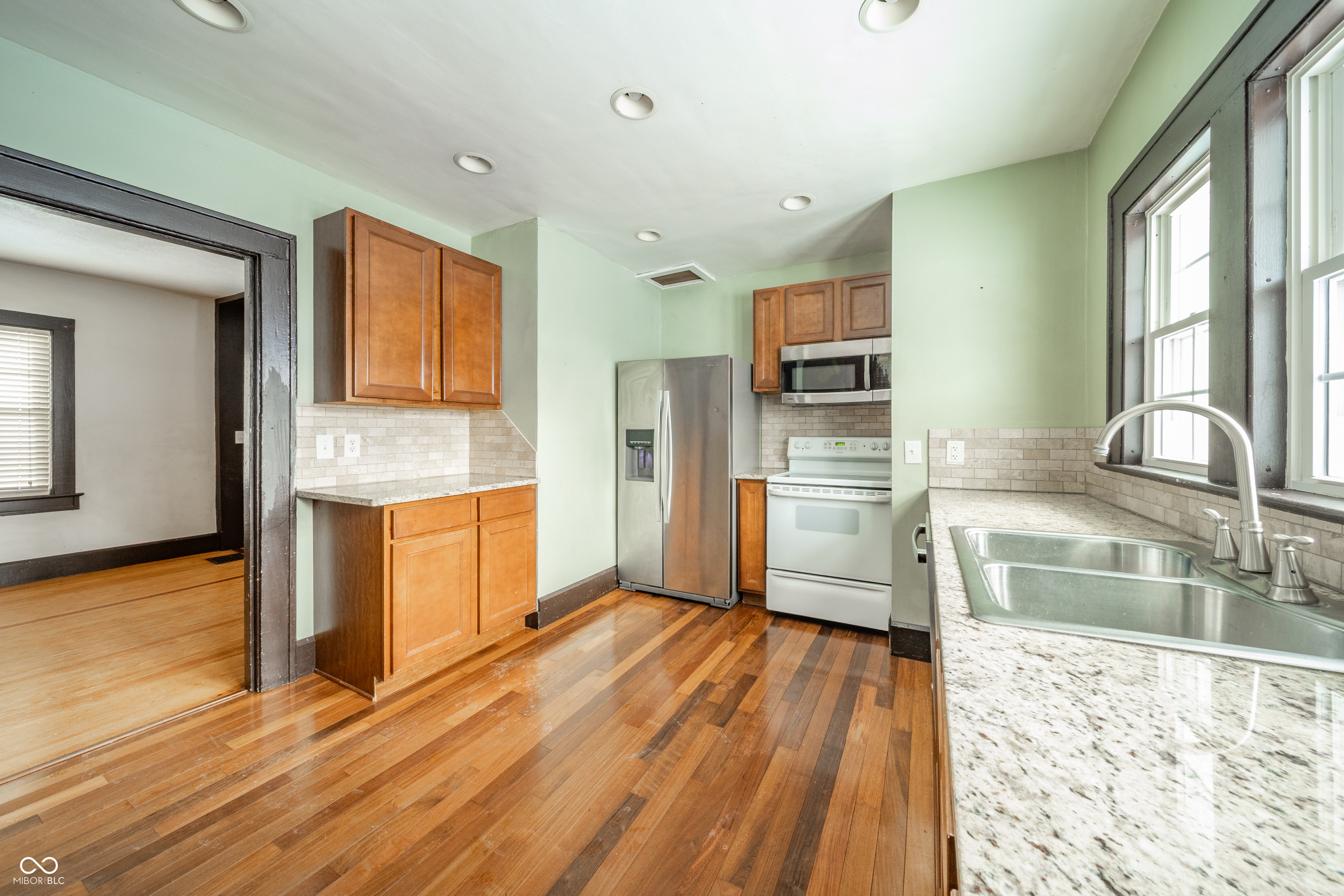 720 South Broadway Street Pendleton, IN 46064 - Photo 17 of 27