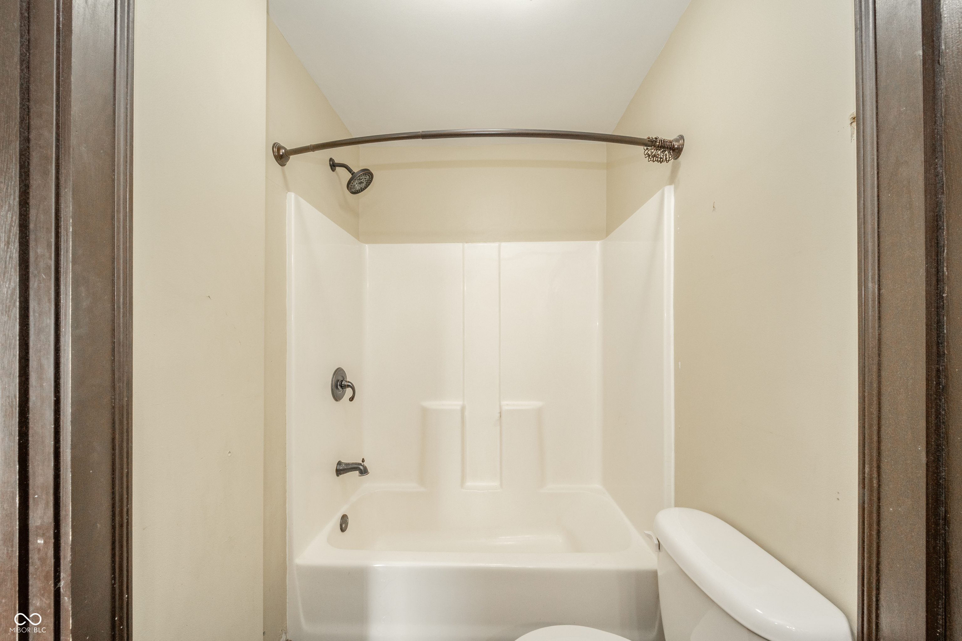 720 South Broadway Street Pendleton, IN 46064 - Photo 19 of 27