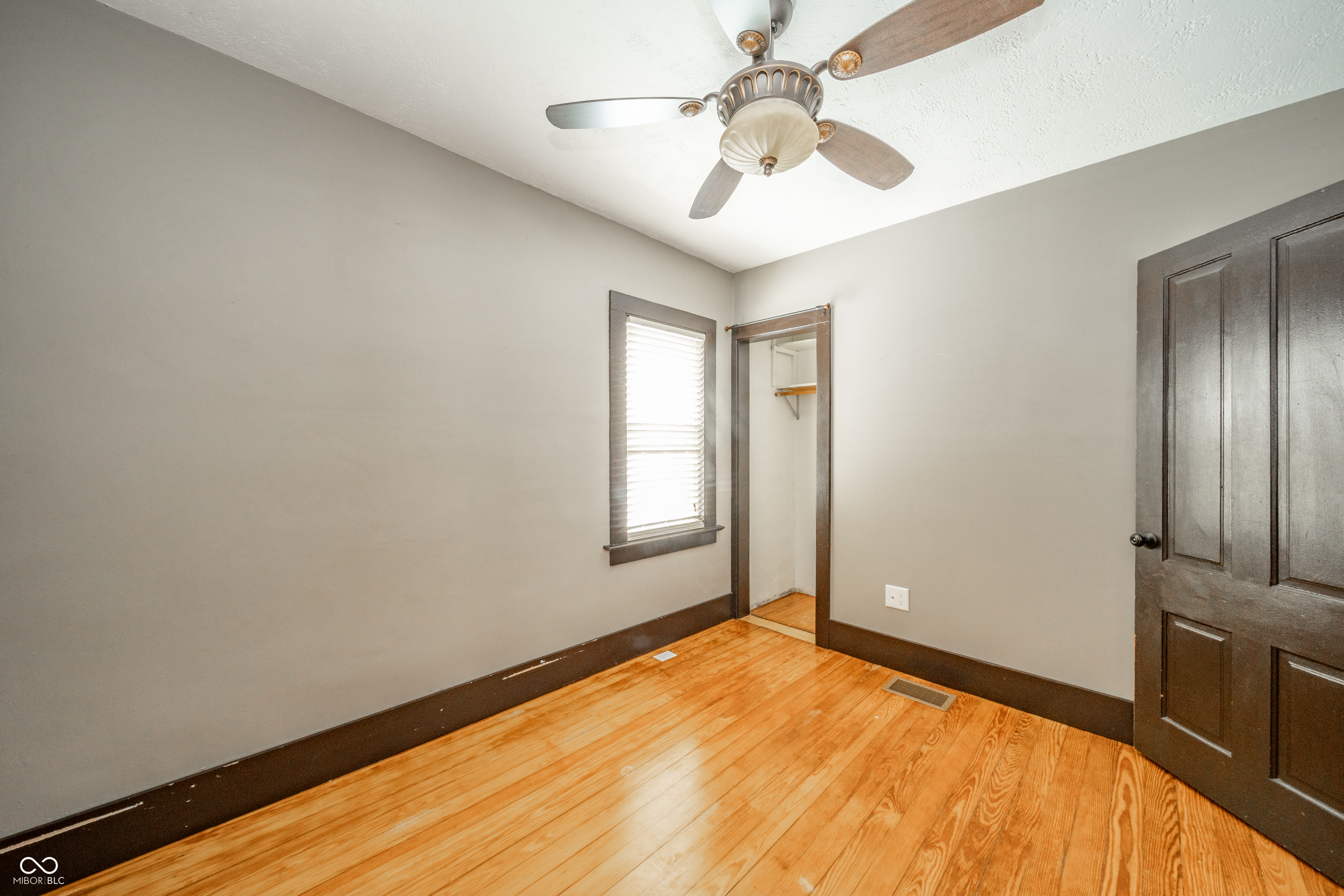 720 South Broadway Street Pendleton, IN 46064 - Photo 23 of 27