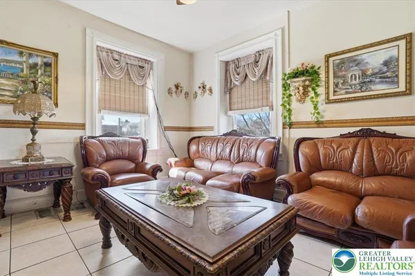 $339,900 | 1450 Mack Boulevard, Allentown, PA 18103