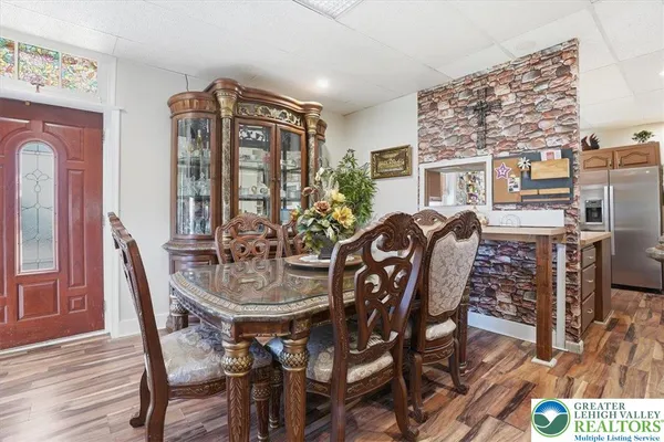 $339,900 | 1450 Mack Boulevard, Allentown, PA 18103
