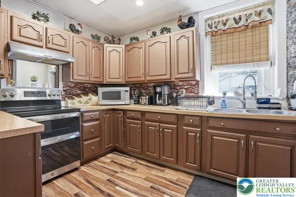 $339,900 | 1450 Mack Boulevard, Allentown, PA 18103
