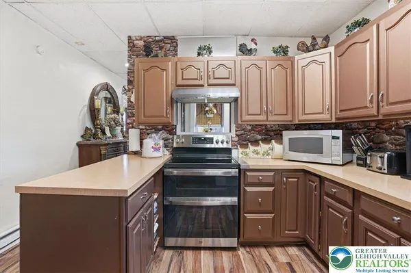 $339,900 | 1450 Mack Boulevard, Allentown, PA 18103