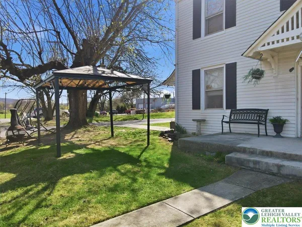 $339,900 | 1450 Mack Boulevard, Allentown, PA 18103