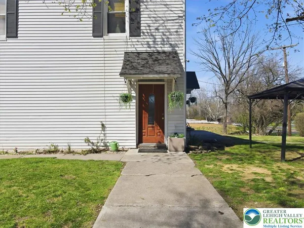 $339,900 | 1450 Mack Boulevard, Allentown, PA 18103