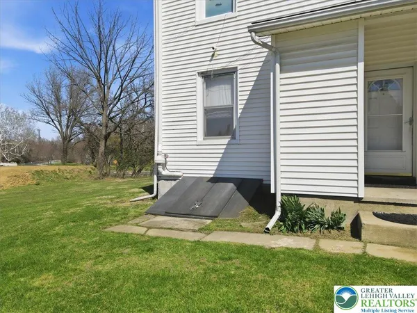 $339,900 | 1450 Mack Boulevard, Allentown, PA 18103