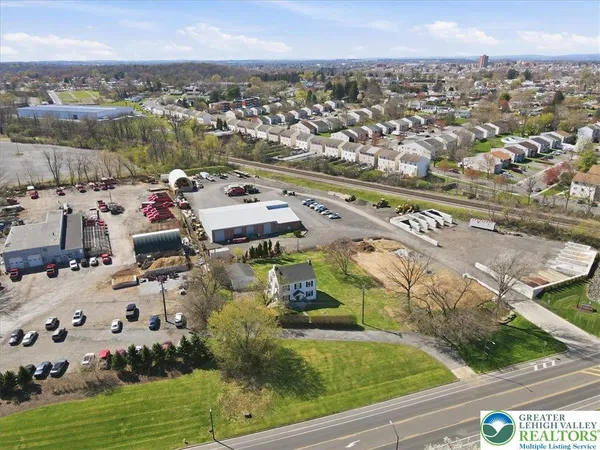 $339,900 | 1450 Mack Boulevard, Allentown, PA 18103