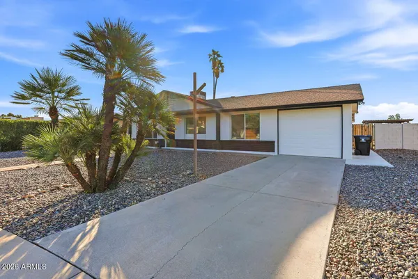 $429,900 | 1839 West Kerry Lane, Phoenix, AZ 85027