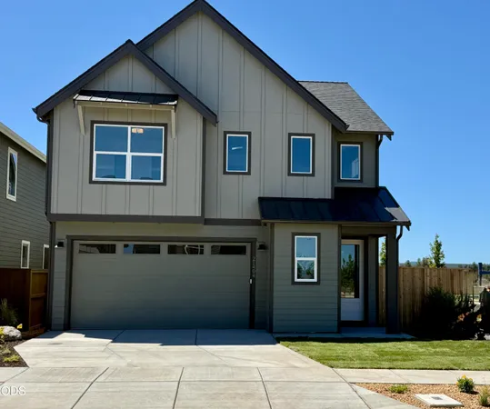 $710,000 | 21404 Southeast Krakatoa Court, Unit LOT 105, Bend, OR 97702