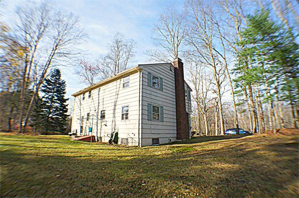 98 Birch Meadow Road Merrimac, MA 01860 - Photo 5 of 20 Gallery Image 5