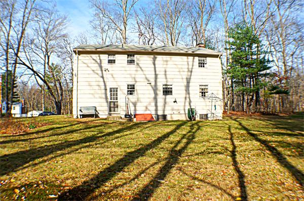 98 Birch Meadow Road Merrimac, MA 01860 - Photo 6 of 20 Gallery Image 6