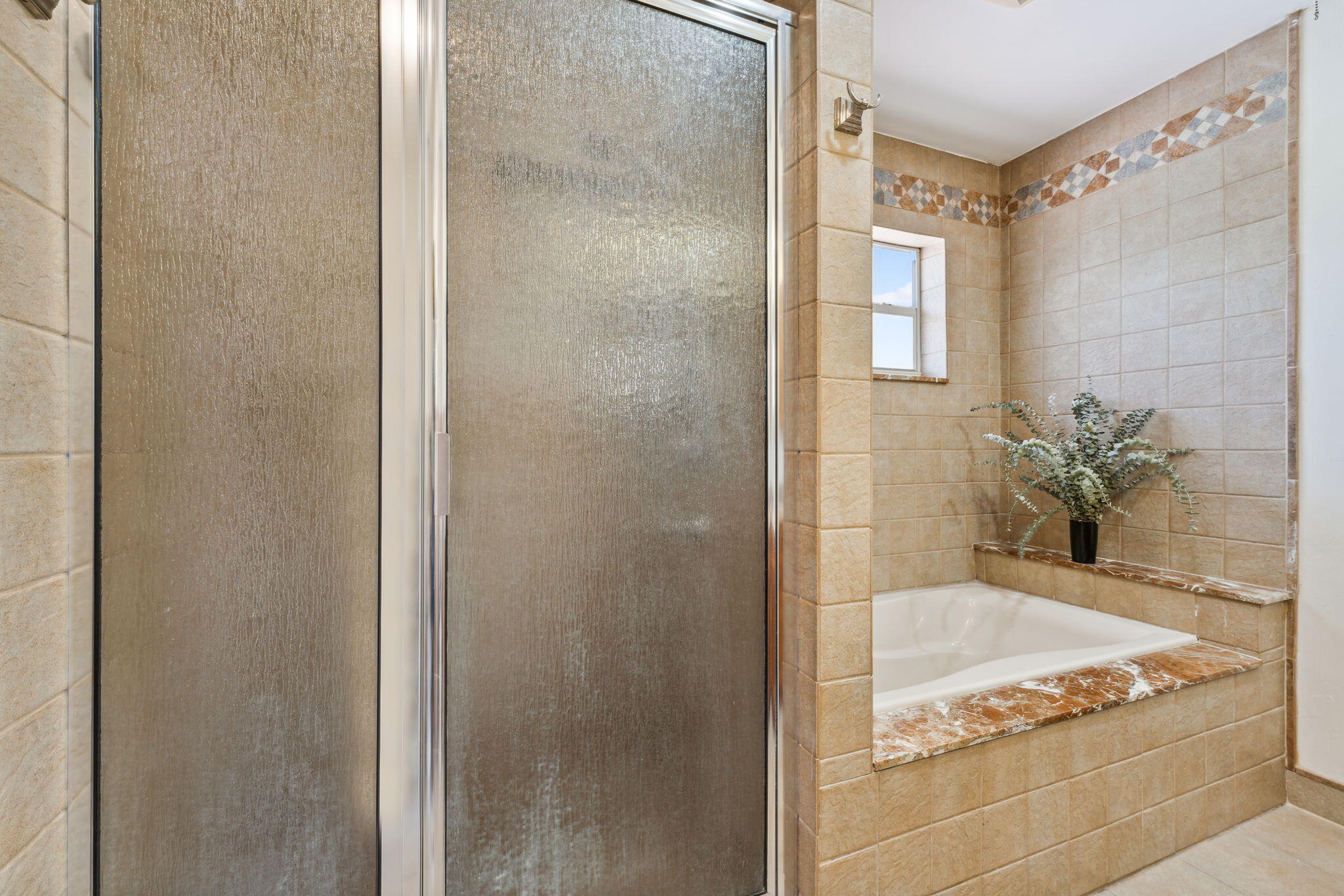 464 Northeast 6th Street Boca Raton, FL 33432 - Photo 18 of 28 28-web-or-mls-DSC08909