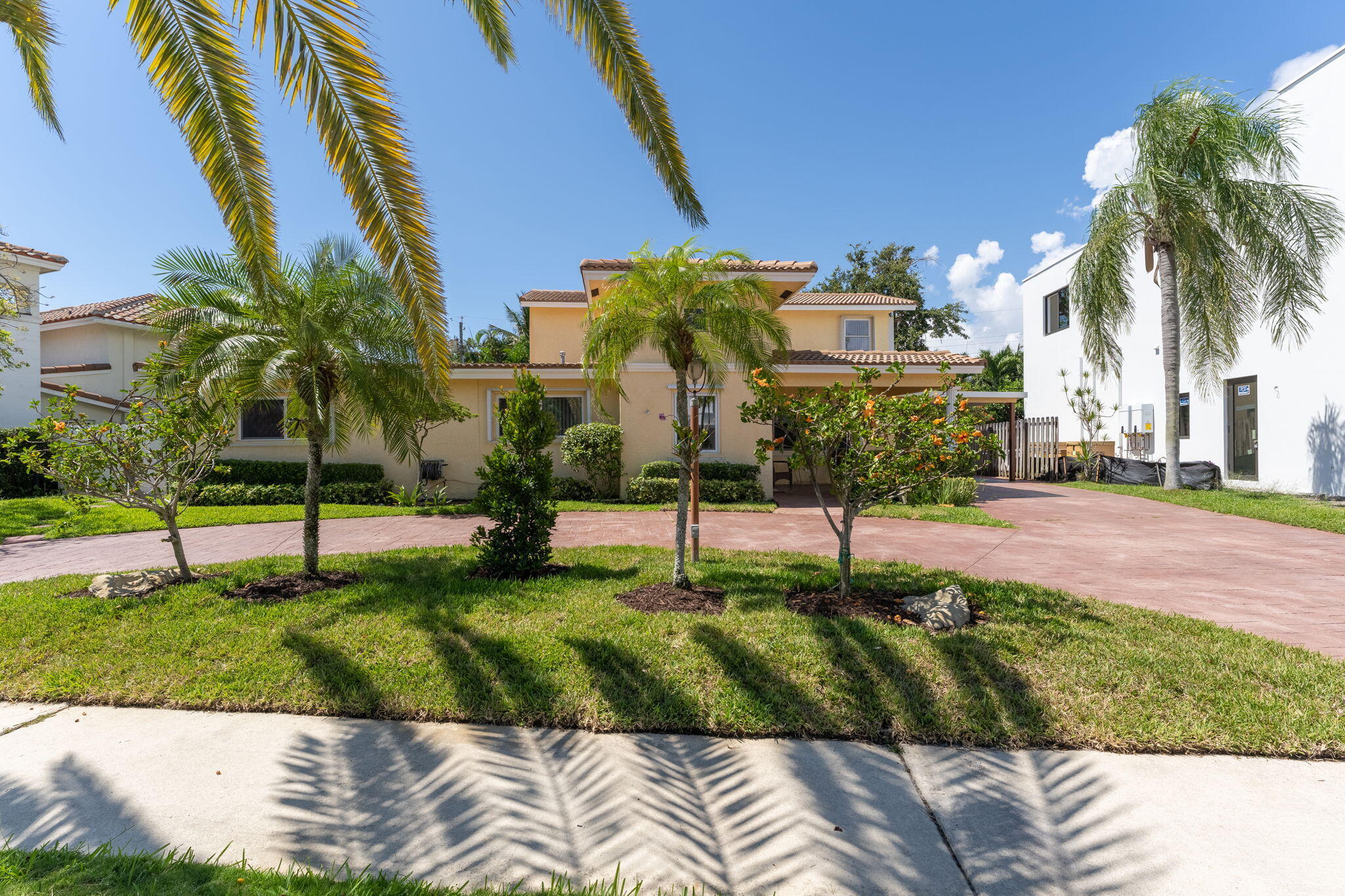 464 Northeast 6th Street Boca Raton, FL 33432 - Photo 27 of 28 48-web-or-mls-DSC08709-HDR