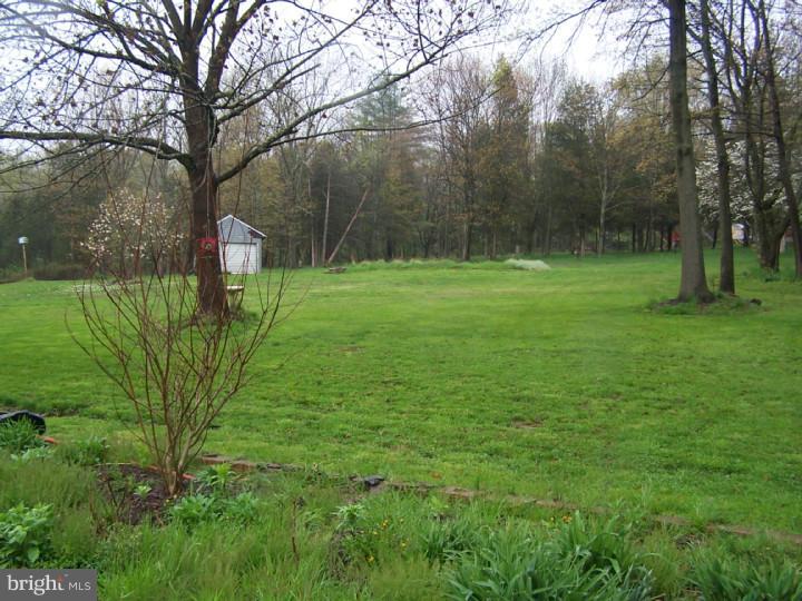 5196 Hiffletrayer Road Green Lane, PA 18054 - Photo 4 of 18 Gallery Image 4