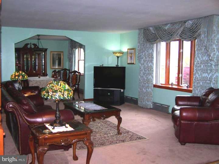 5196 Hiffletrayer Road Green Lane, PA 18054 - Photo 6 of 18 Gallery Image 6