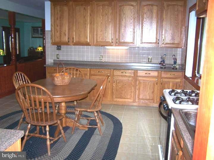 5196 Hiffletrayer Road Green Lane, PA 18054 - Photo 9 of 18 Gallery Image 9