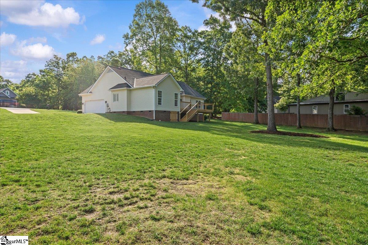 2575 Old Ansel School Road Greer, SC 29651 - Photo 6 of 36