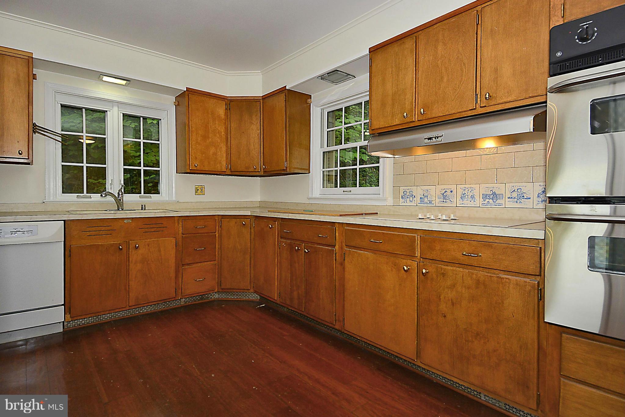 71 South Winchester Road Annapolis, MD 21409 - Photo 11 of 30 Kitchen